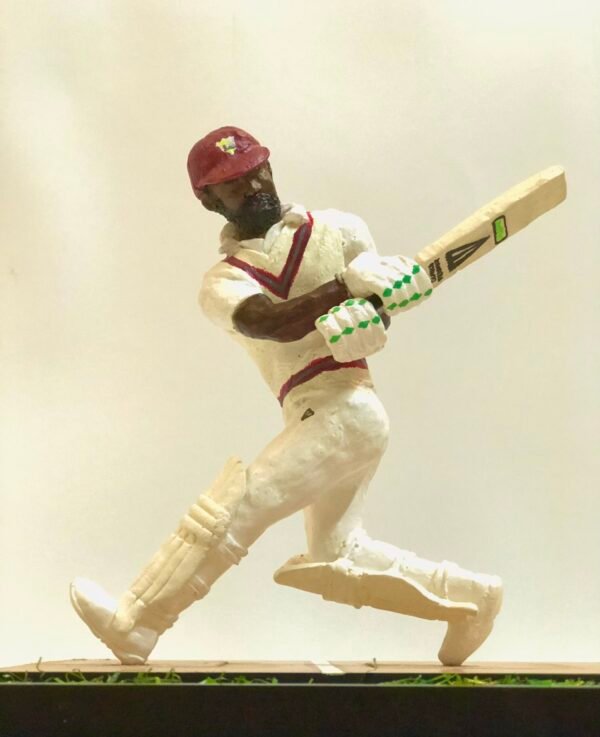 Sir Viv Richards - 189 record score - Figurine