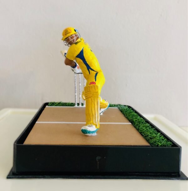 M.S. Dhoni Figurine - CSK Jersey - Image 2