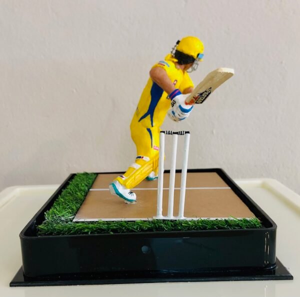M.S. Dhoni Figurine - CSK Jersey - Image 3